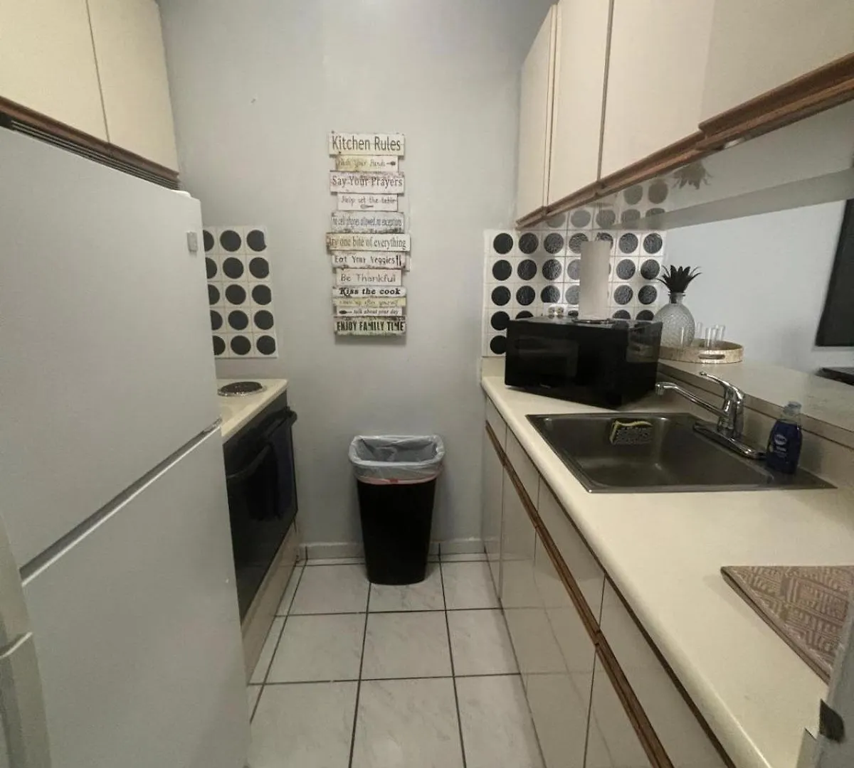 Marbella Apartments San Juan