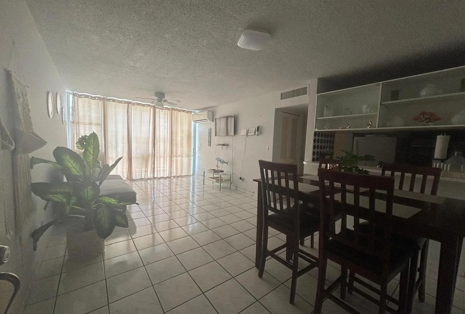 Marbella Apartments San Juan