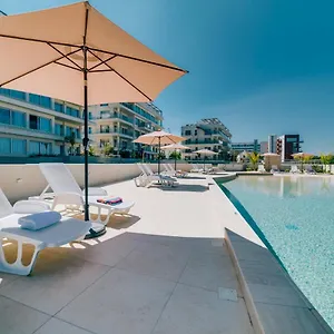 Emerald Suites Luxury Apartment Protaras